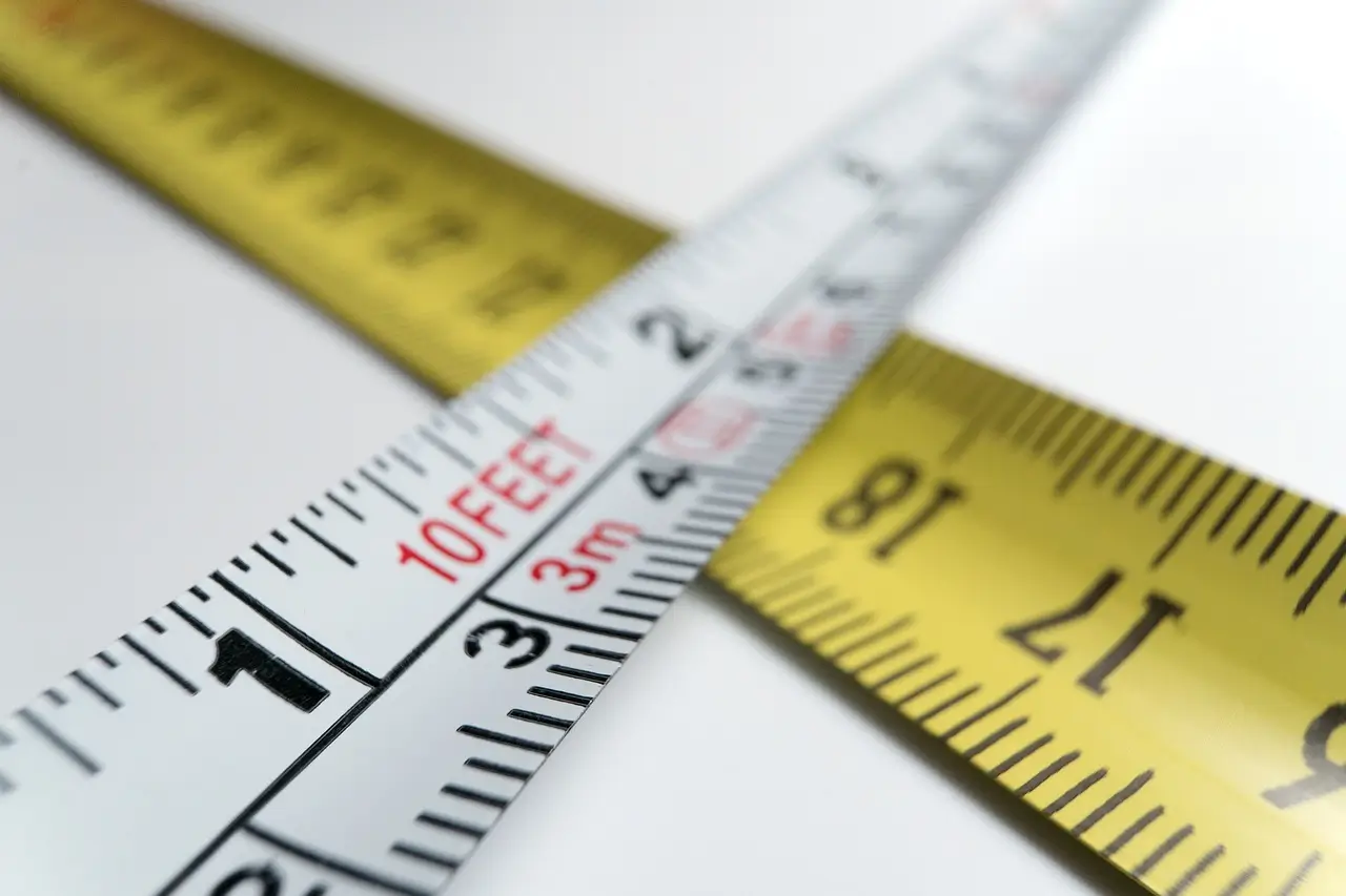 Important Quantities In Measurements | Physics Girl