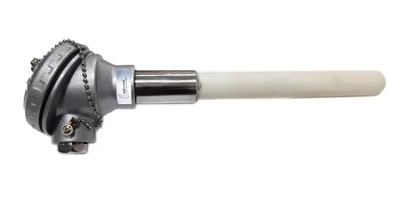 What is the relationship between a thermocouple and a thermoelectric generator